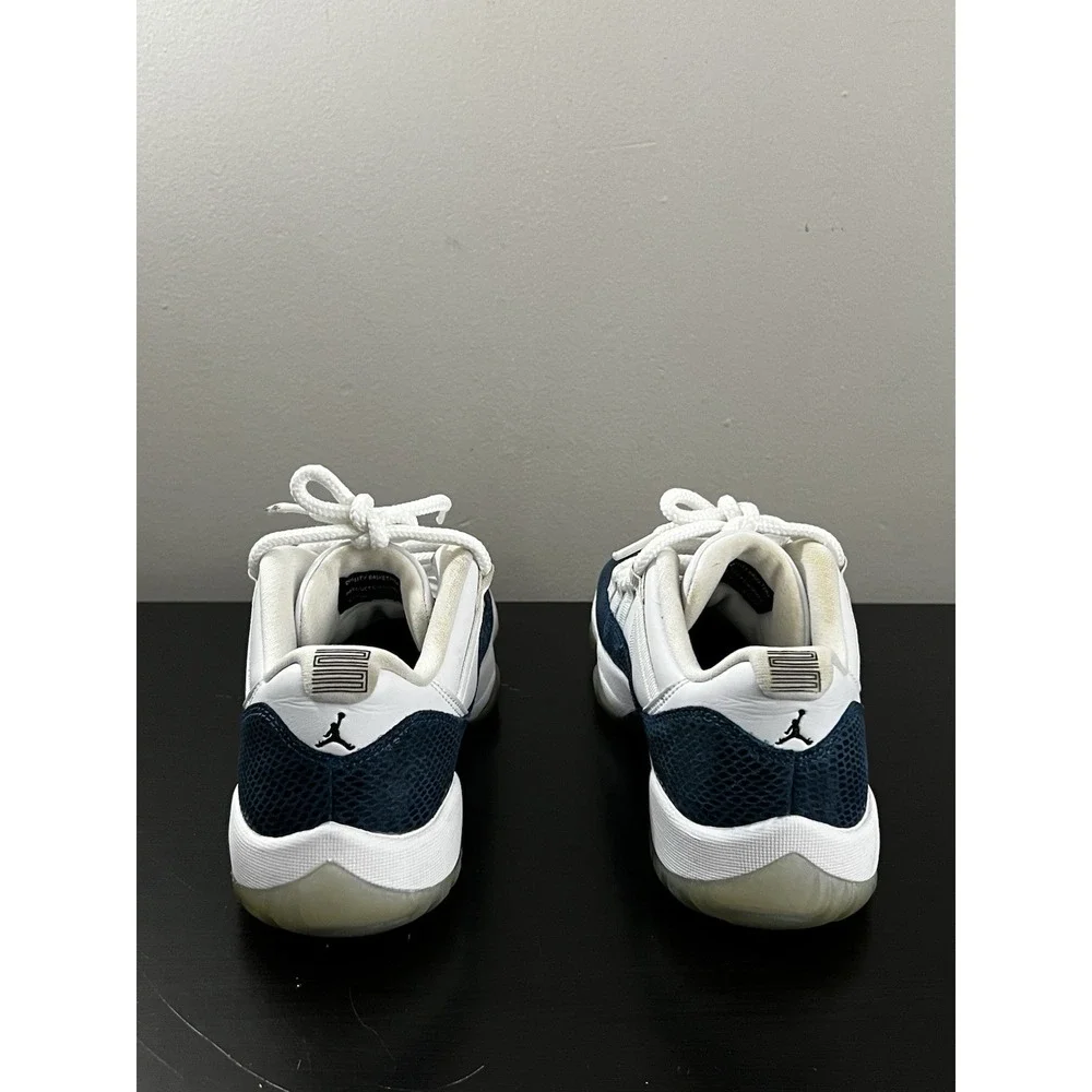 Nike Air Jordan 11 Retro Low Top Men Size 7.5 CD6846-102 Navy Snakeskin Shoes